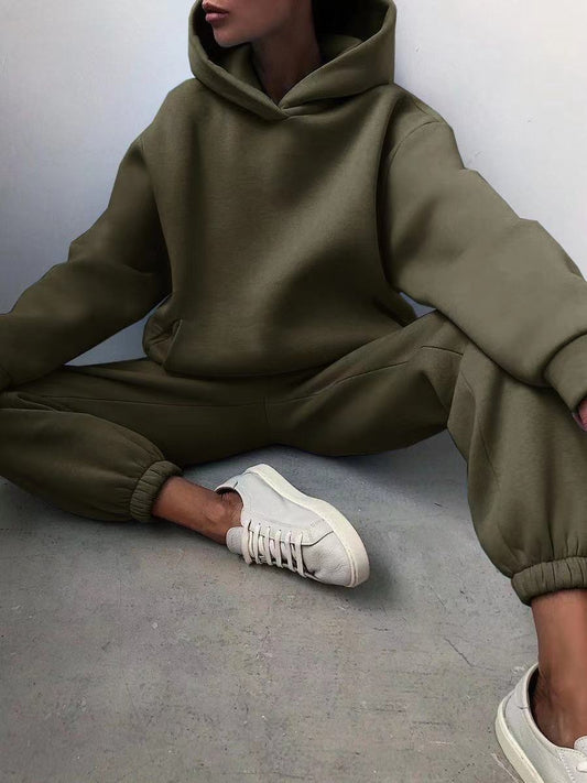Tracksuit Set - Oversized Pants and Solid Sweatshirt for Women